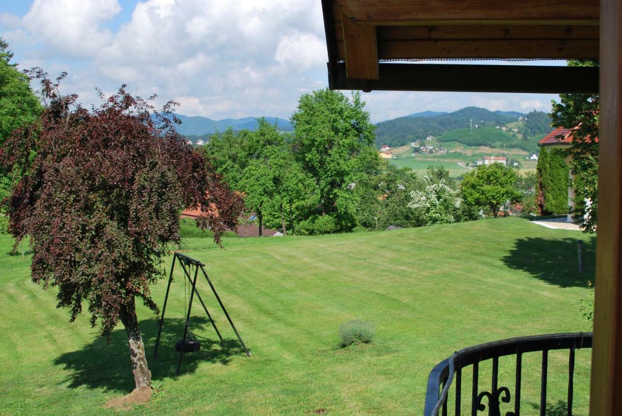 Holiday Home Dobrotin Vojnik Kültér fotó